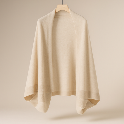 Maja - Wełniany, narzutkowy sweter z rzemieślniczymi akcentami