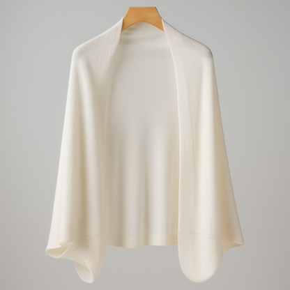 Maja - Wełniany, narzutkowy sweter z rzemieślniczymi akcentami